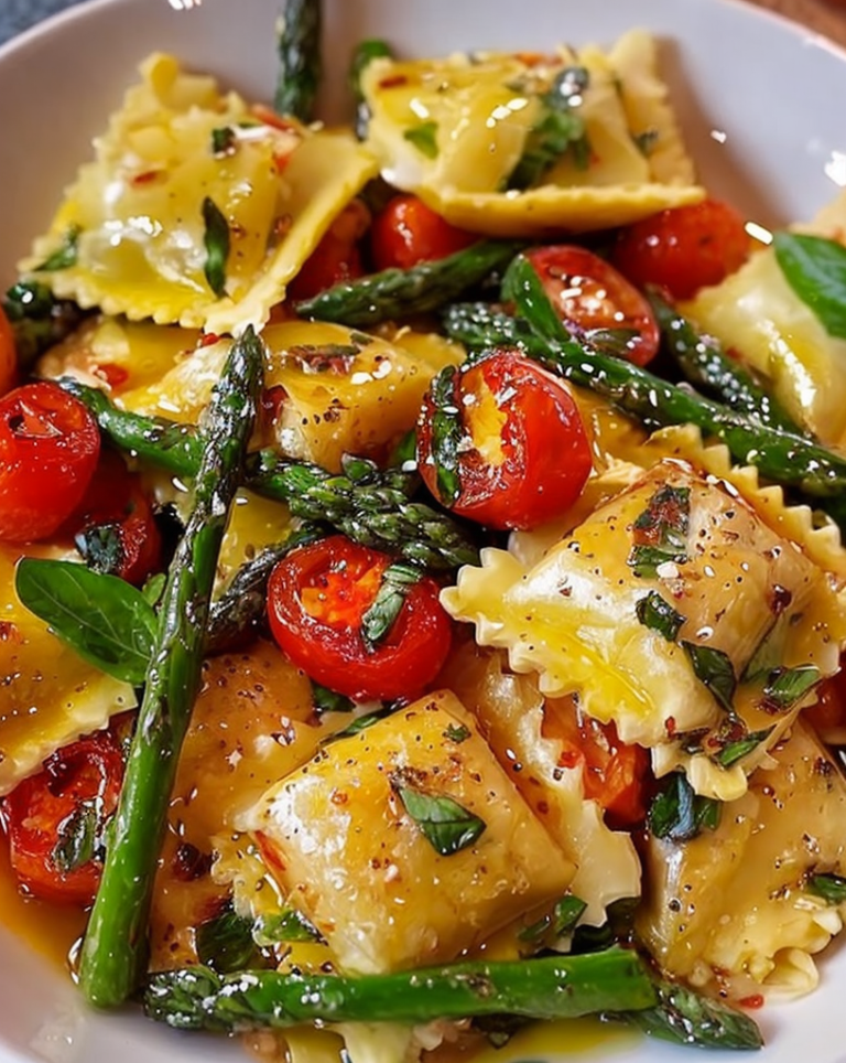 Delicious Ravioli Recipe: Tomatoes, Asparagus, Garlic, & Herbs