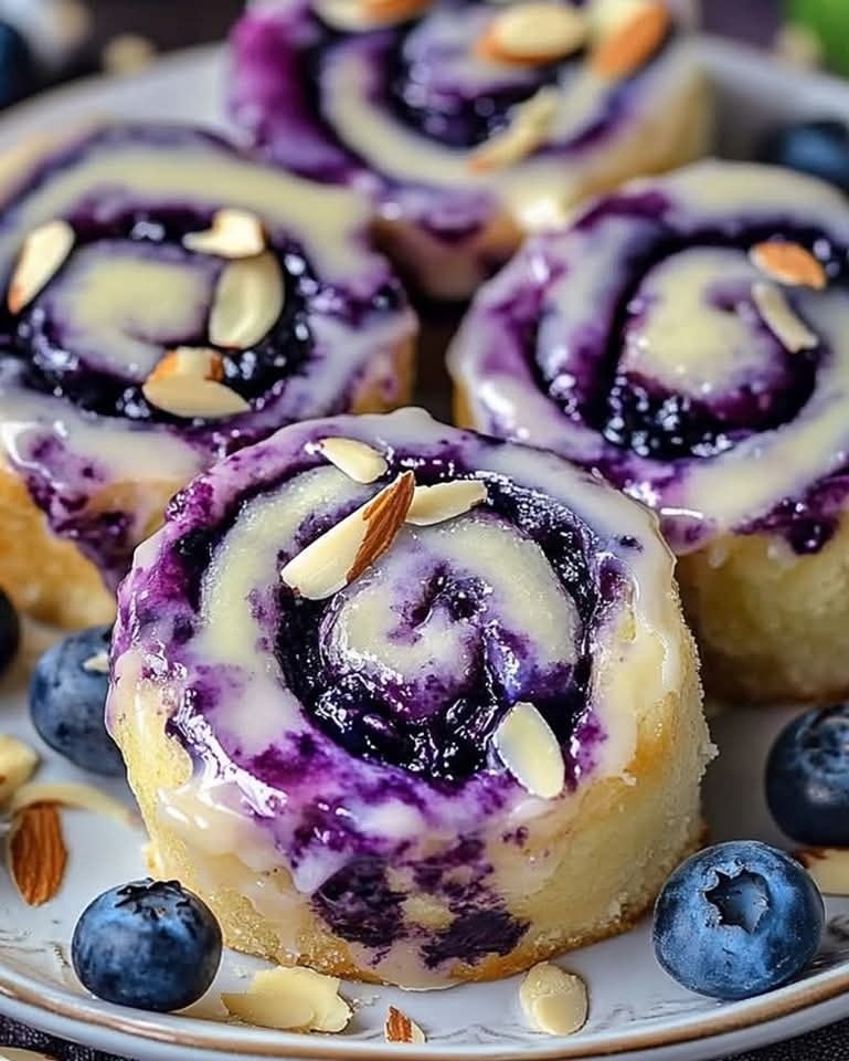 Easy Blueberry Cheesecake Heaven Rolls Ready in 30 Minutes