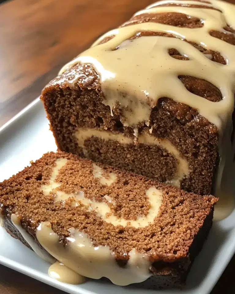 Ultimate Gingerbread Cake with Vanilla Glaze – Ready in 30 Minutes