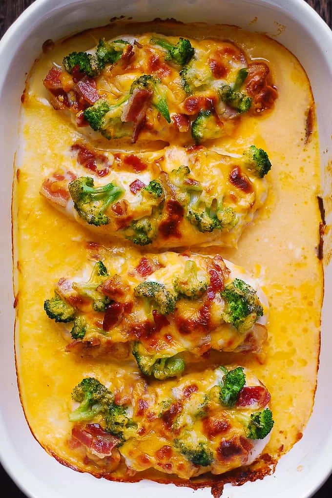 Easy ONE-PAN Baked Ranch Chicken with Broccoli and Bacon finished