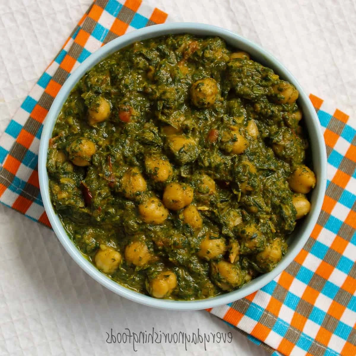 Easy & Delicious Restaurant-style Saag Chana finished