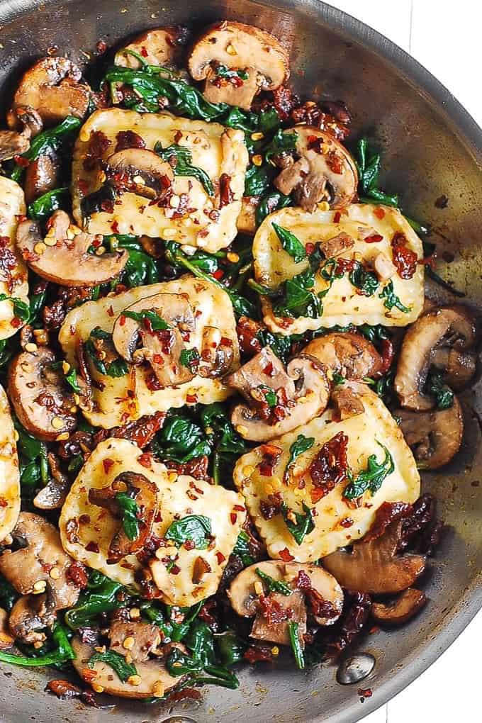 30-Minute Store-Bought Ravioli With Mushrooms And Spinach